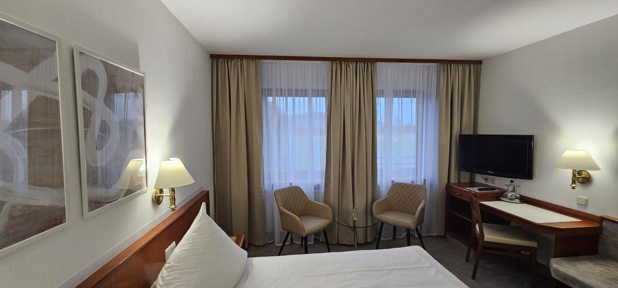 Hotel Garni Vierjahreszeiten Bad Staffelstein Luaran gambar