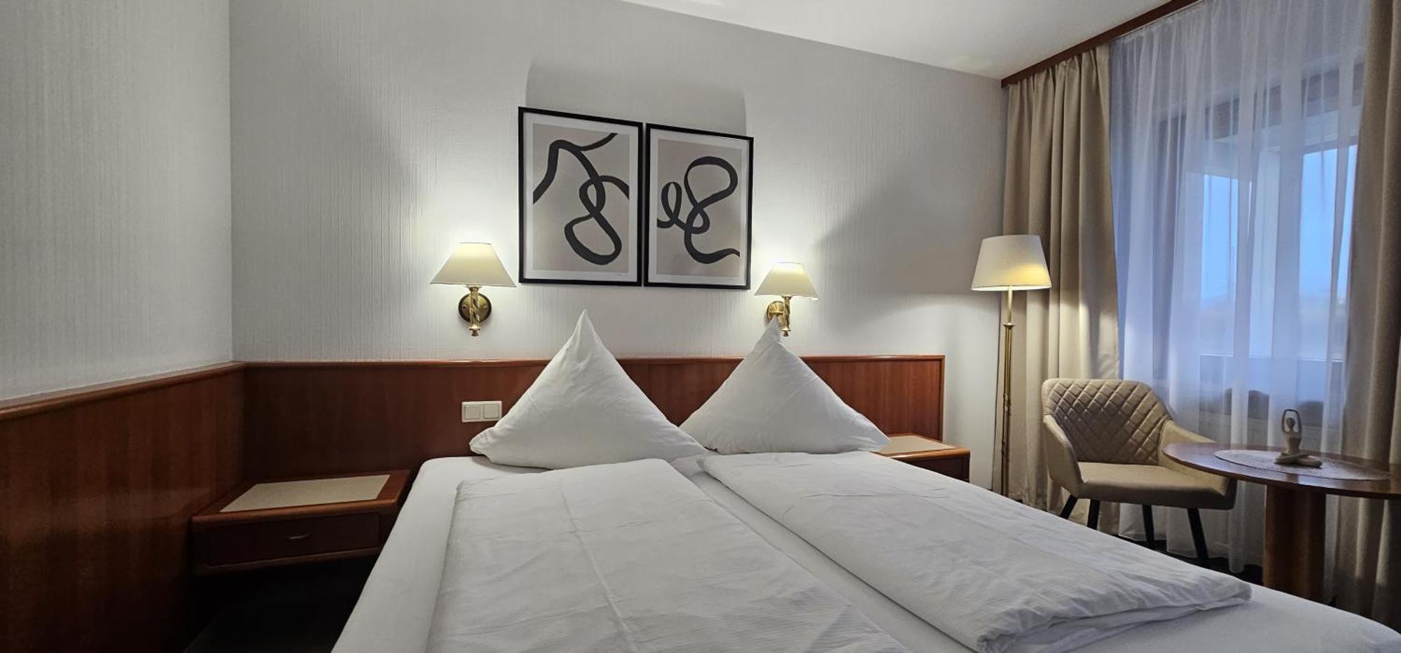 Hotel Garni Vierjahreszeiten Bad Staffelstein Luaran gambar