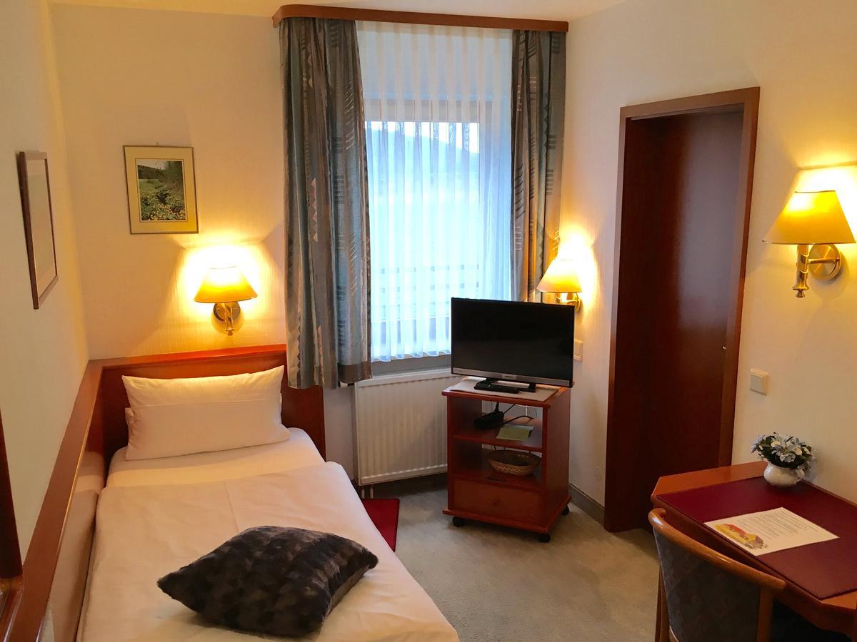 Hotel Garni Vierjahreszeiten Bad Staffelstein Luaran gambar