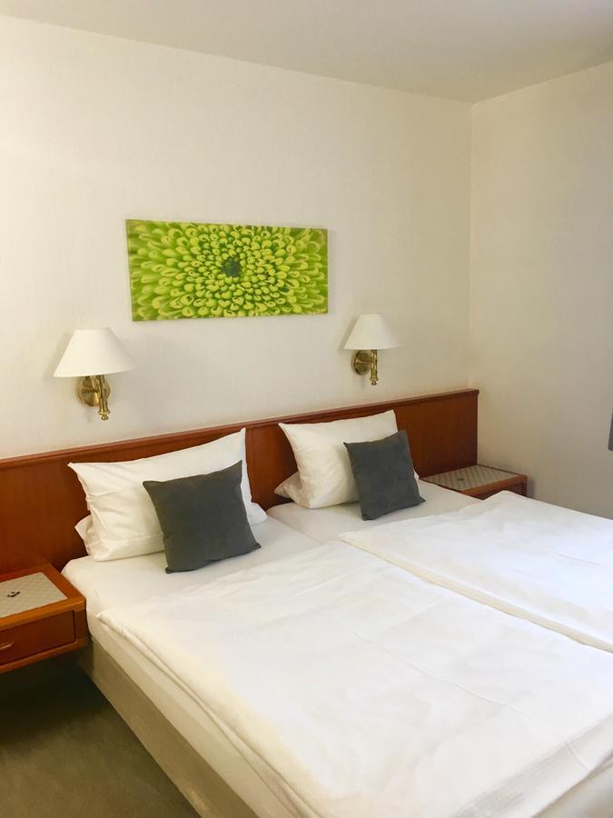 Hotel Garni Vierjahreszeiten Bad Staffelstein Luaran gambar