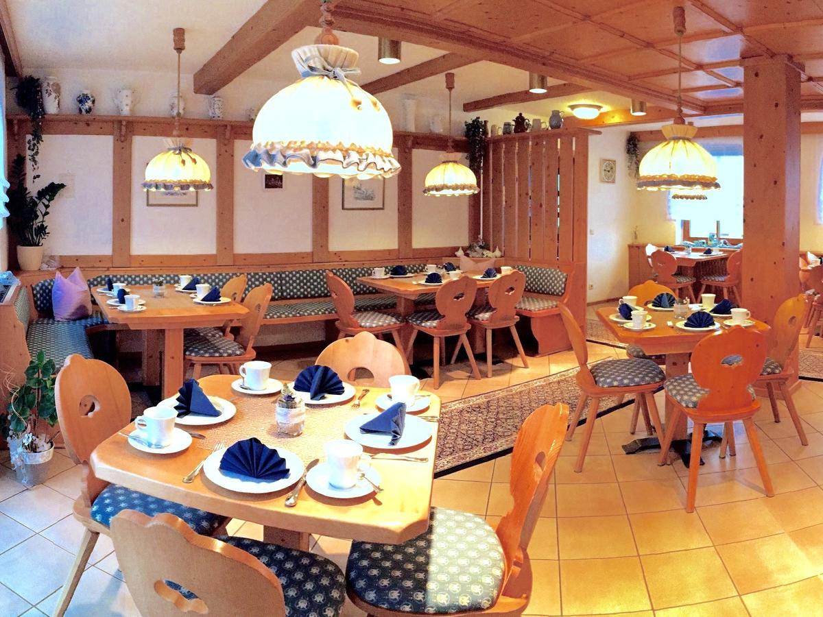 Hotel Garni Vierjahreszeiten Bad Staffelstein Luaran gambar