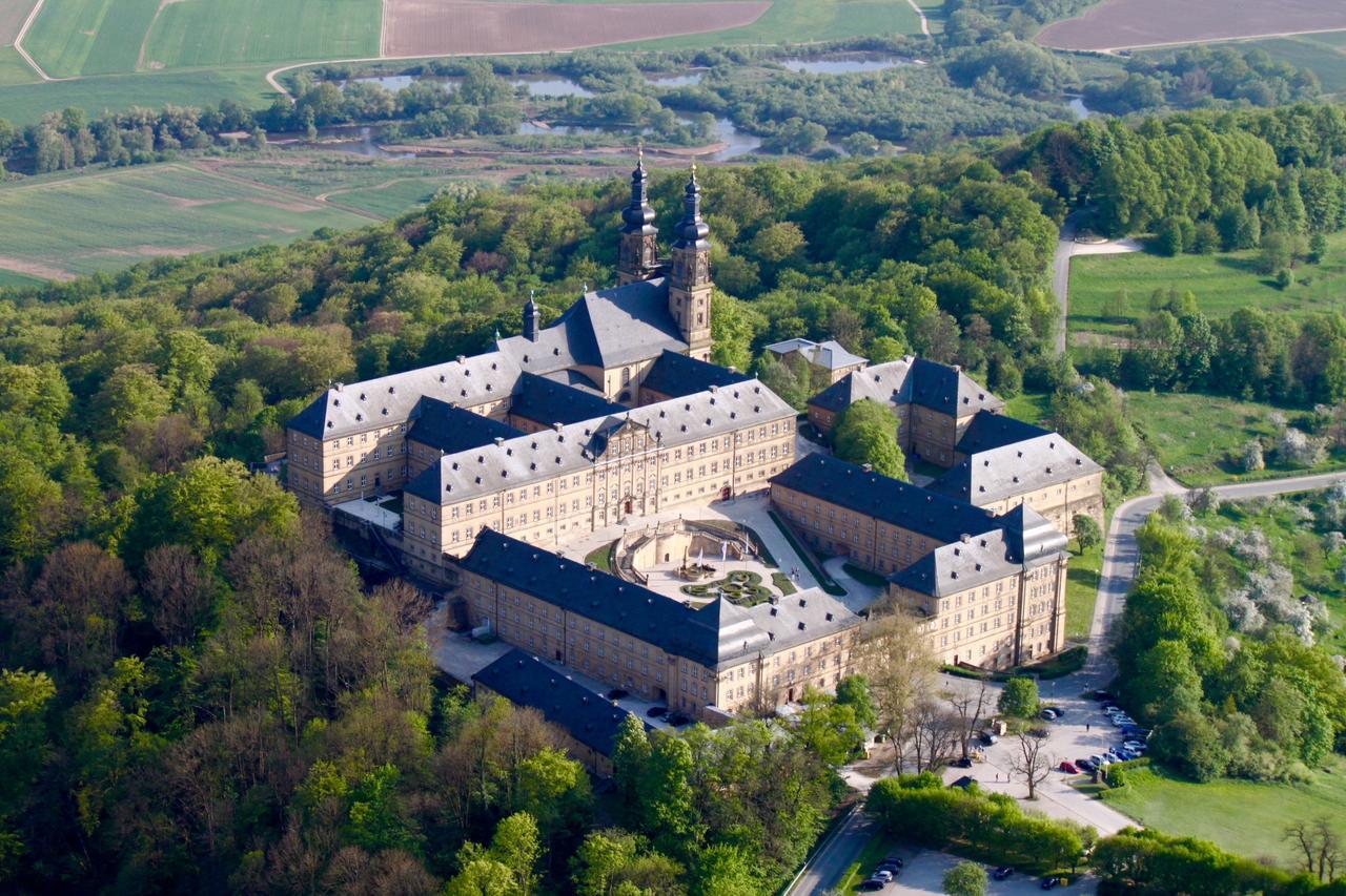 Hotel Garni Vierjahreszeiten Bad Staffelstein Luaran gambar